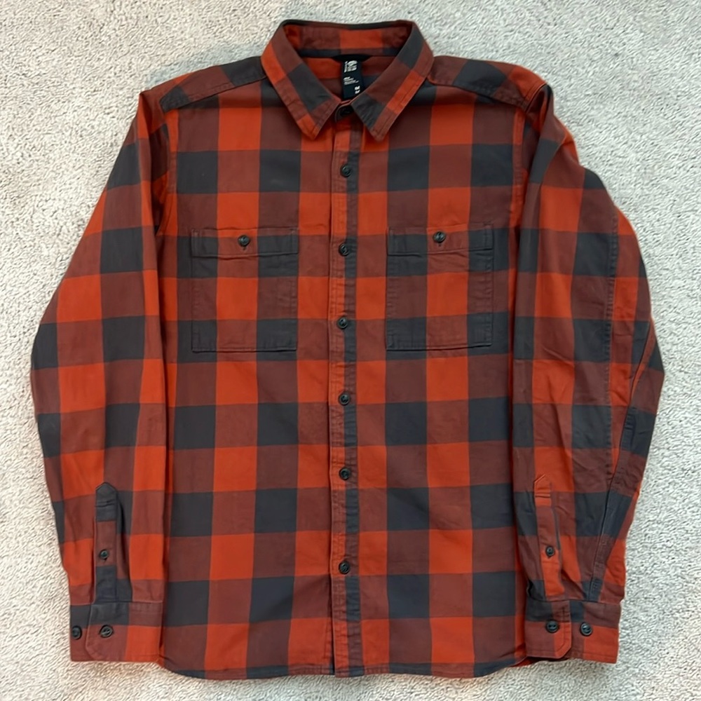 Mountain Hardwear Button Down Shirt - Medium - Burnt Orange/Charcoal